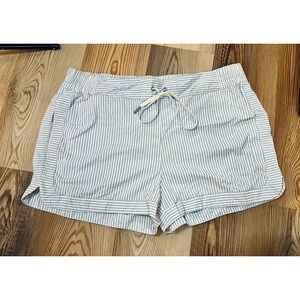 Vineyard Vines Women's Performance Nautical Pinstripe Shorts Blue White Size XL